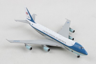 GEMINI JETS (GJAFO2173) AIR FORCE ONE VC25 (747-200) 1:400