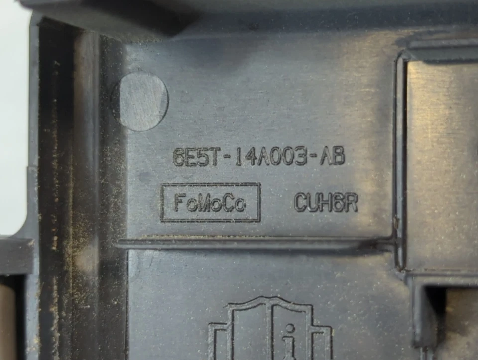 Módulo de relé caixa de fusíveis Ford Taurus 2008-2009 X4ZI8 - Imagem 4 de 4