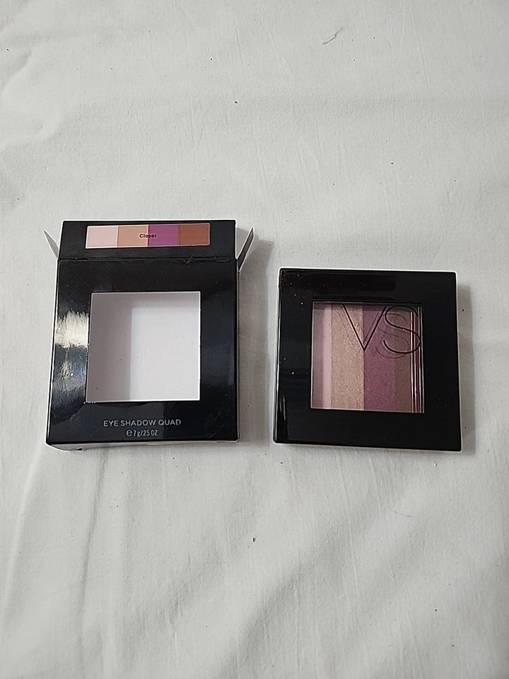  New Victoria's Secret eye shadow quad CLOSER - Image 3 of 4