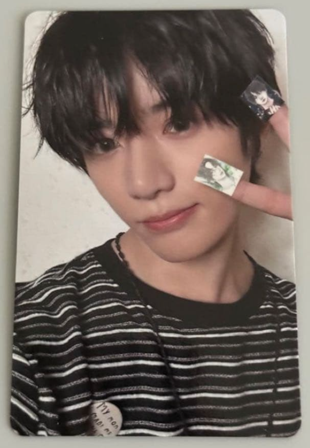 TXT JAPAN 3rd Album STARKISSED HMV Lucky Draw Official Photocard