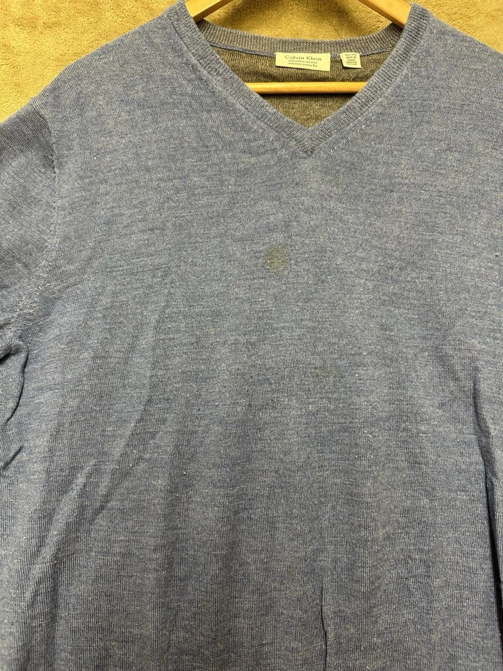 Lot of 12 Calvin Klein Uomo Scott Men's 100% Fine Merino Wool V-Neck Sweater XL - Image 4 of 4