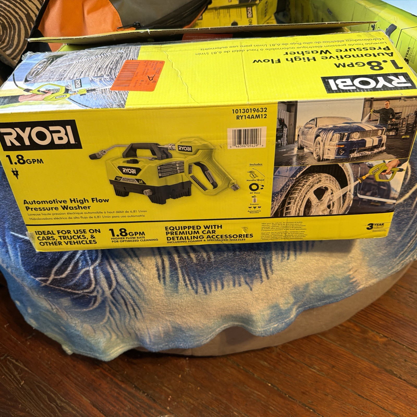 RYOBI 1.8 GPM Automotive High Flow Pressure Washer Kit