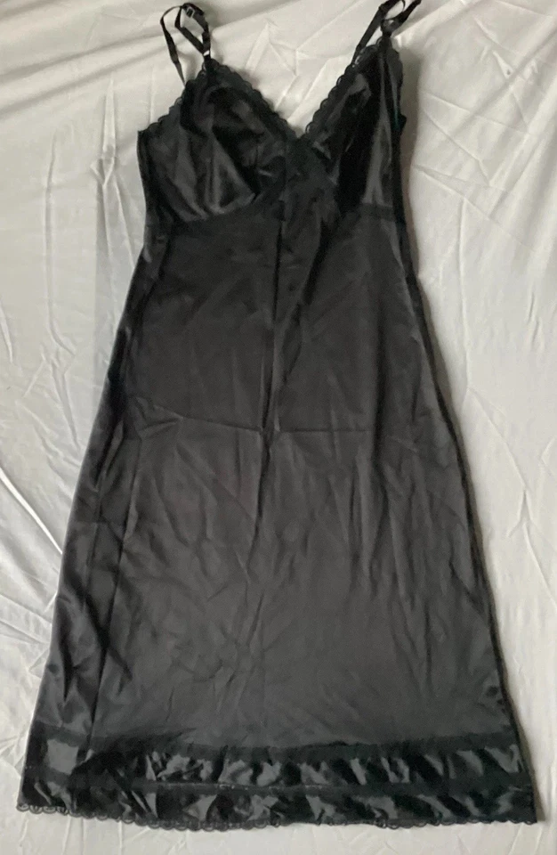 Vestido Completo Lencería De Colección Sears The Doesnt Slip Talla 34 EE. UU. Años 80 Corte Sesgado Encaje Negro Foto 2 de 4
