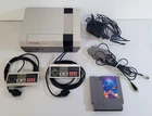 Y-231 VINTAGE NES CONSOLE BUNDLE-CONTROLLERS, POWER CORD, AV CABLE, GAME, +!