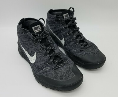 nike trainer chukka