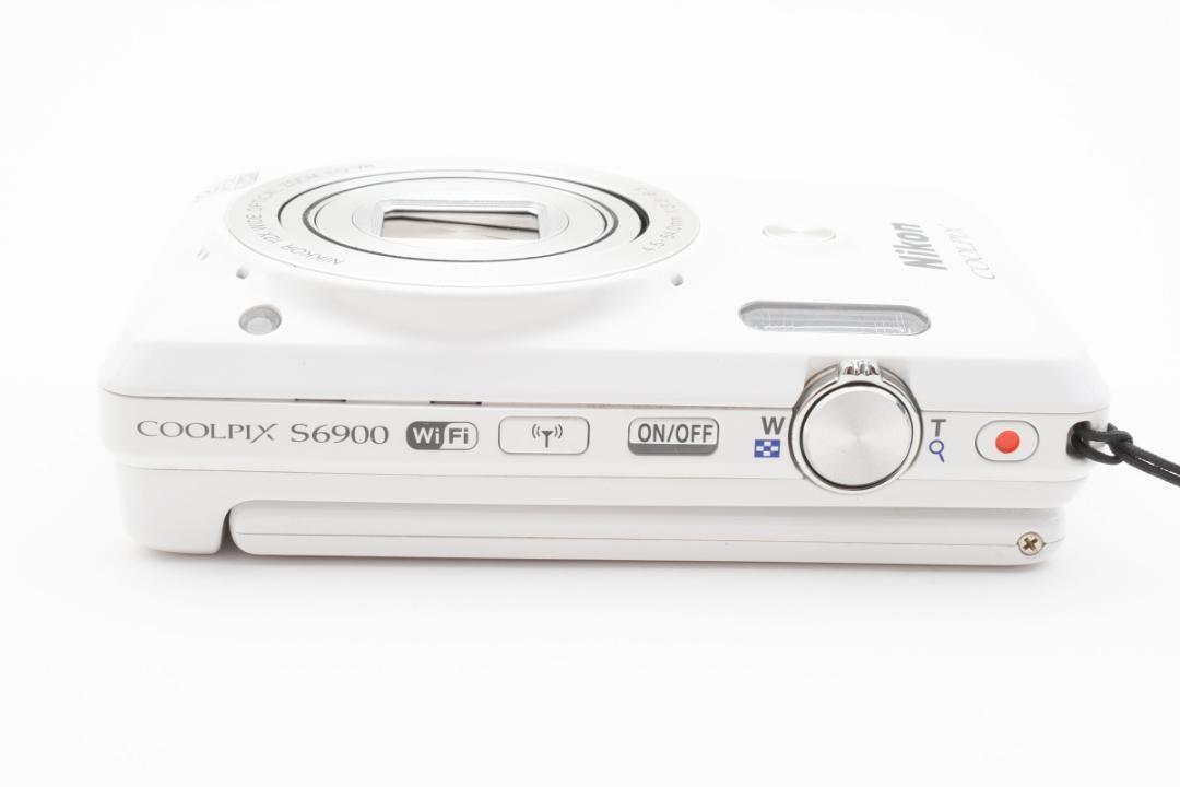 Nikon COOLPIX S6900 White 12x 16.0MP Digital Camera Japan w