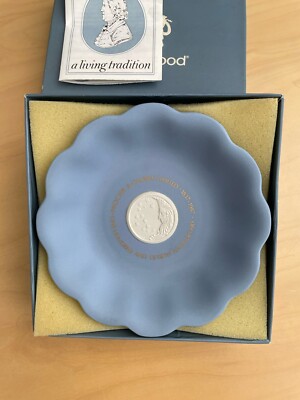 Wedgwood Jasper Ware Proctor & Gamble Gedenk 150 Jahre Jubiläum Pin Schale