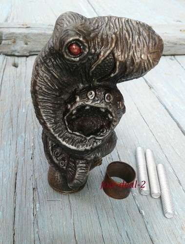 ANTIQUE SOLID ALUMINIUM OCTOPUS HEAD HANDLE WOODEN CANE WALKING STICK VINTAGE