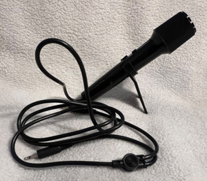 Used Vintage 300 OHM Realistic Dynamic Microphone w/ Stand cable Korea Ham Radio
