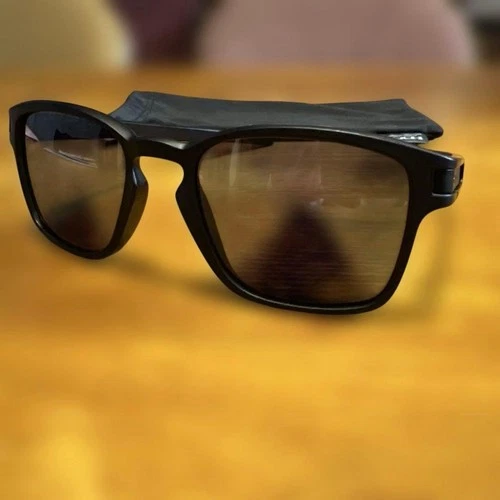 Oakley Latch Polarized Sports Sunglasses Big Frame Used