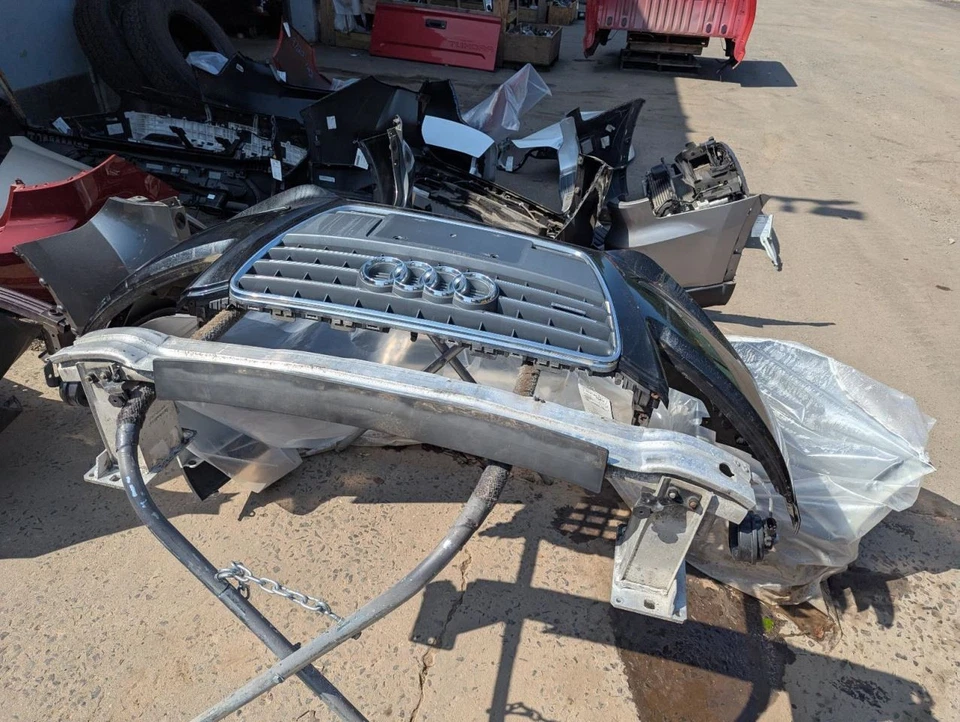 (LOCAL PICKUP ONLY) Front Bumper S Line Without Park Assist Fits 08-12 AUDI A5 7 - Image 3 of 4