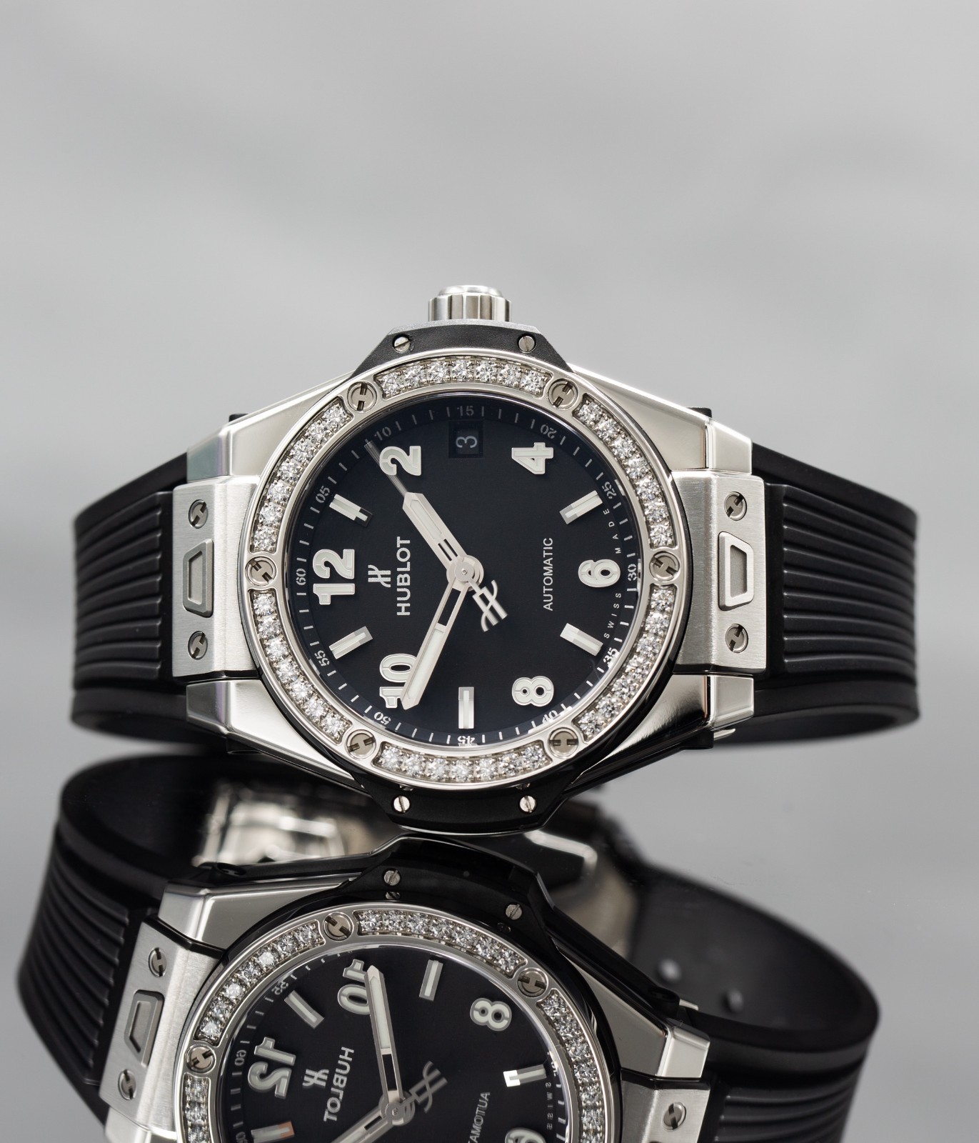 Hublot Big Bang One Click Diamonds 39MM Black Dial 465.SX.1170.RX.1204 Full Set