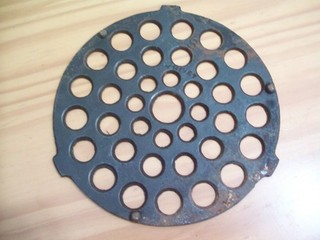 Antique Old Cast Iron 8 Inch Round Cooking Trivet