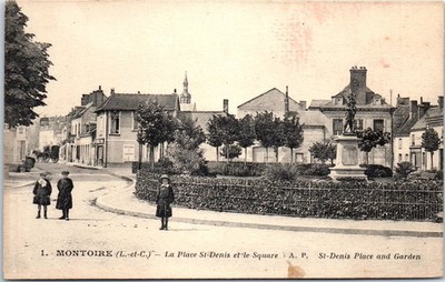 41 MONTOIRE - la place saint denis et le square