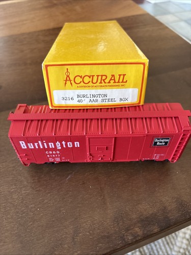 Accurail 3216 escala HO - CB&Q Burlington 40' vagón de carga de acero | Zustand: New