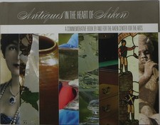 Antiques in the Heart of Aiken - Healy, Marti; Schmidt, Shelly Mrashall; Dos...