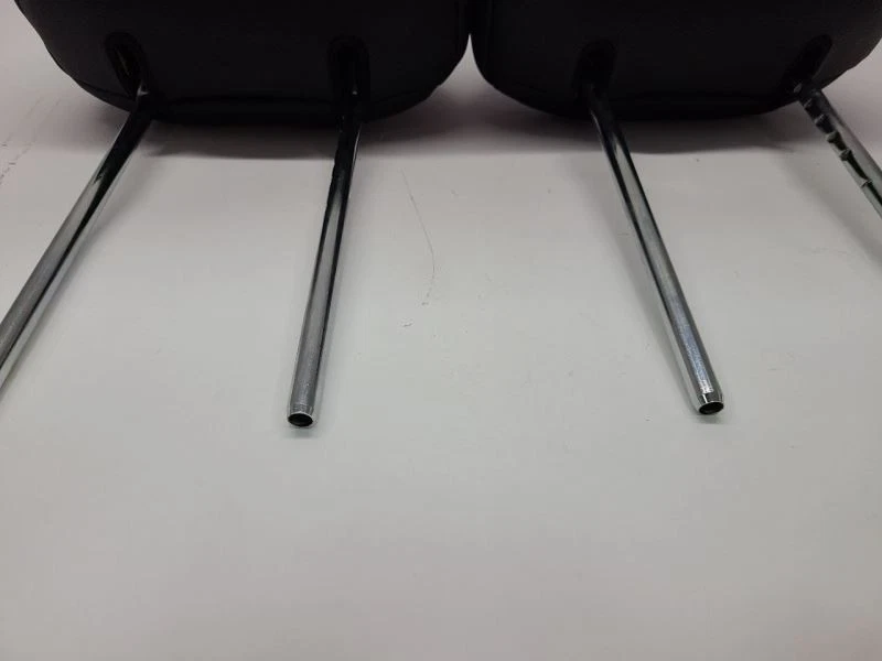 2010-2015 HYUNDAI TUCSON RH RIGHT LH LEFT FRONT LEATHER HEADRESTS X2 - Image 3 of 4