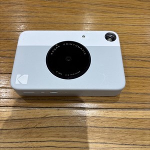 Kodak Printomatic 2 X 3 Inch Digital Instant Print Camera Full Colour Prints on