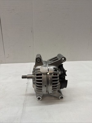 3867570C92 Genuine International Alternator 12V 200A