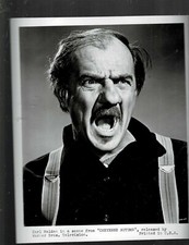 SUPER RARE!! VINTAGE 8X10 1964 KARL MALDEN "CHEYENNE AUTUMN" TELE PUBLICITY