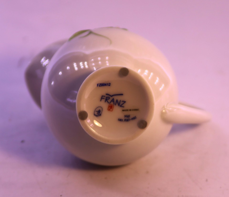 FRANZ FZ00412 Sweet pea design sculptureed Porcelain Creamer eBay