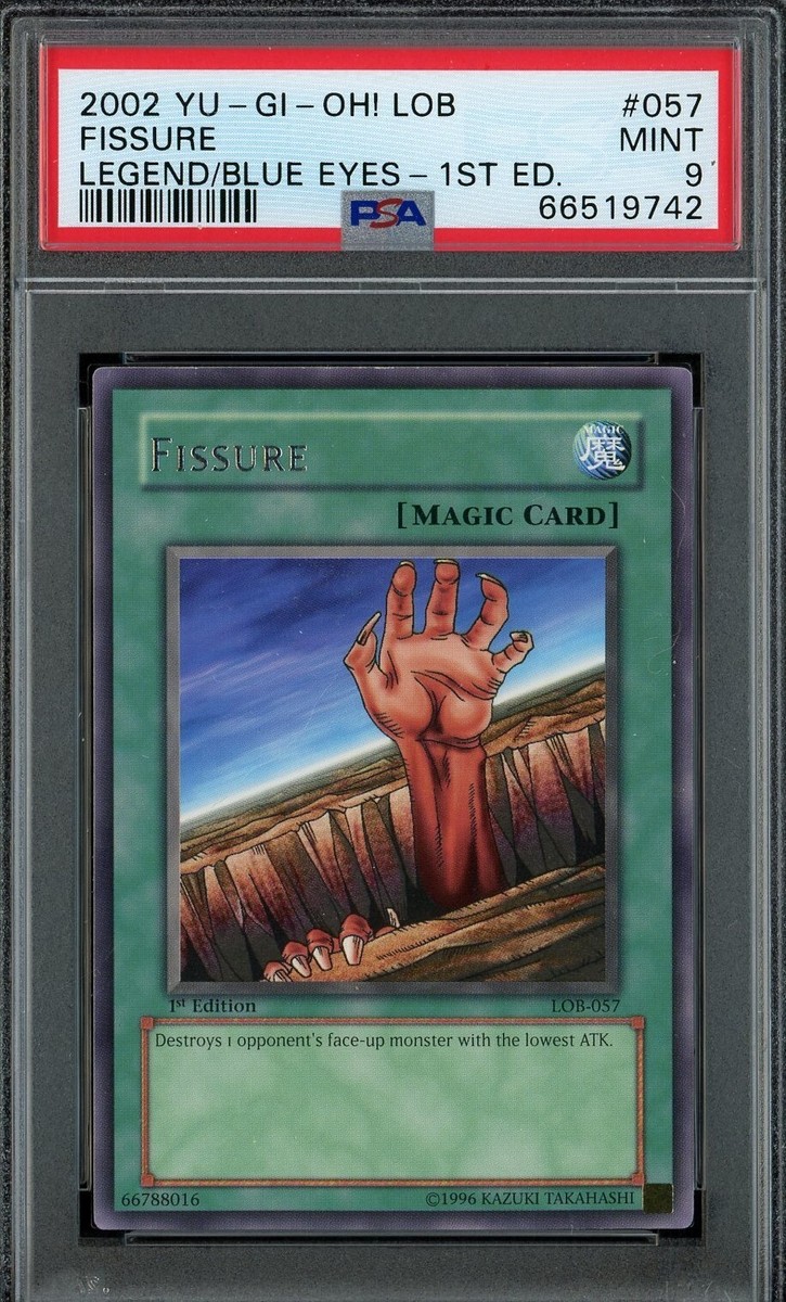 Yugioh Fissure 1st Edition LOB-057 PSA 9 MINT Blue Eyes White