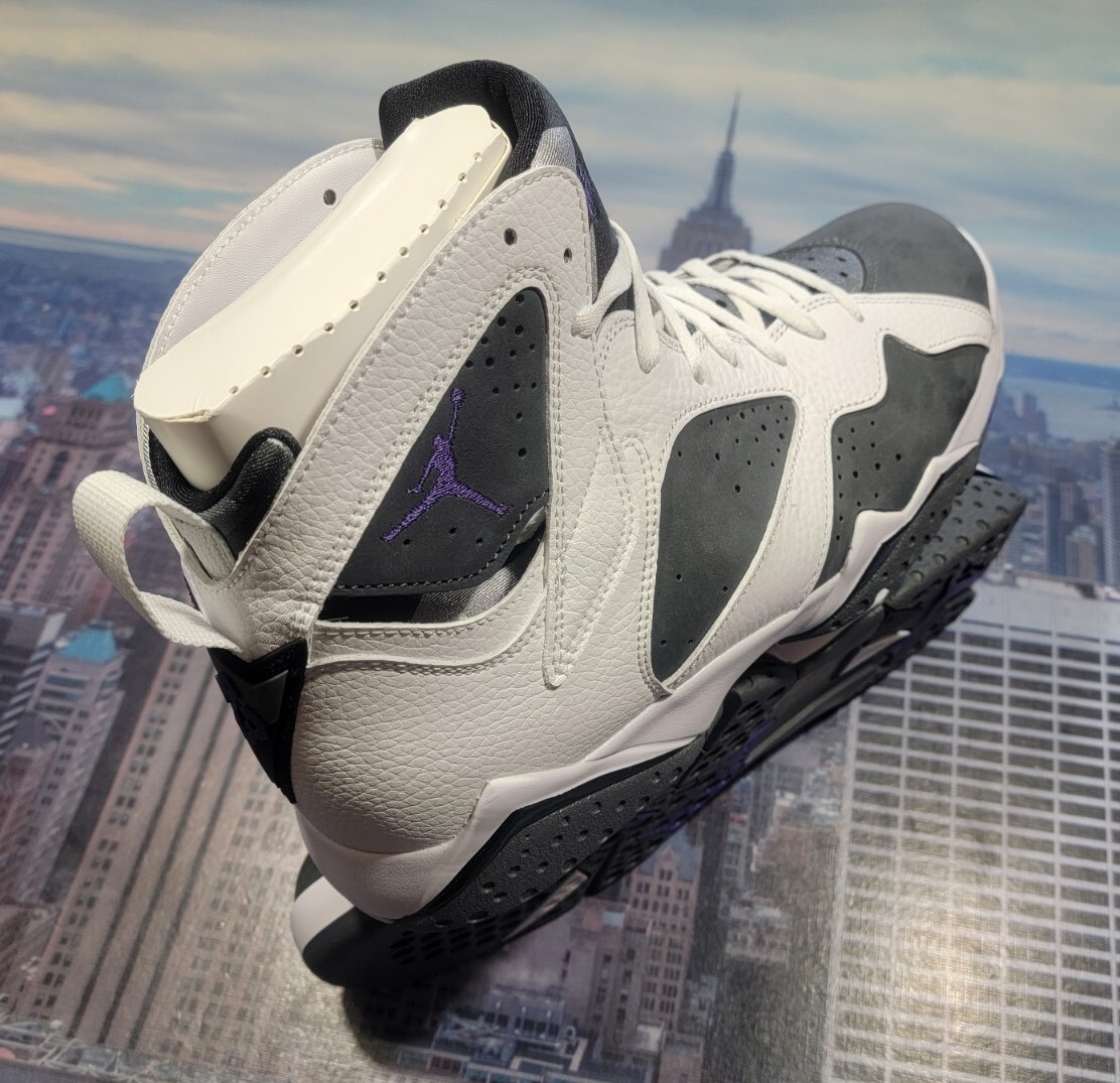 Nike Air Jordan 7 Retro Flint White/Varsity Purple Mens Size 12