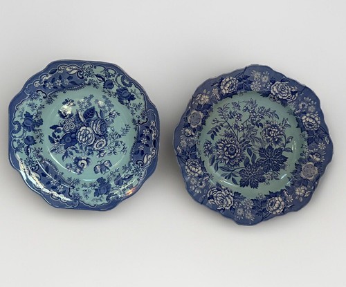 Spode Scalloped Plates Blue Rose & Jasmine 9.25” Set Of 2 - Picture 4 of 7