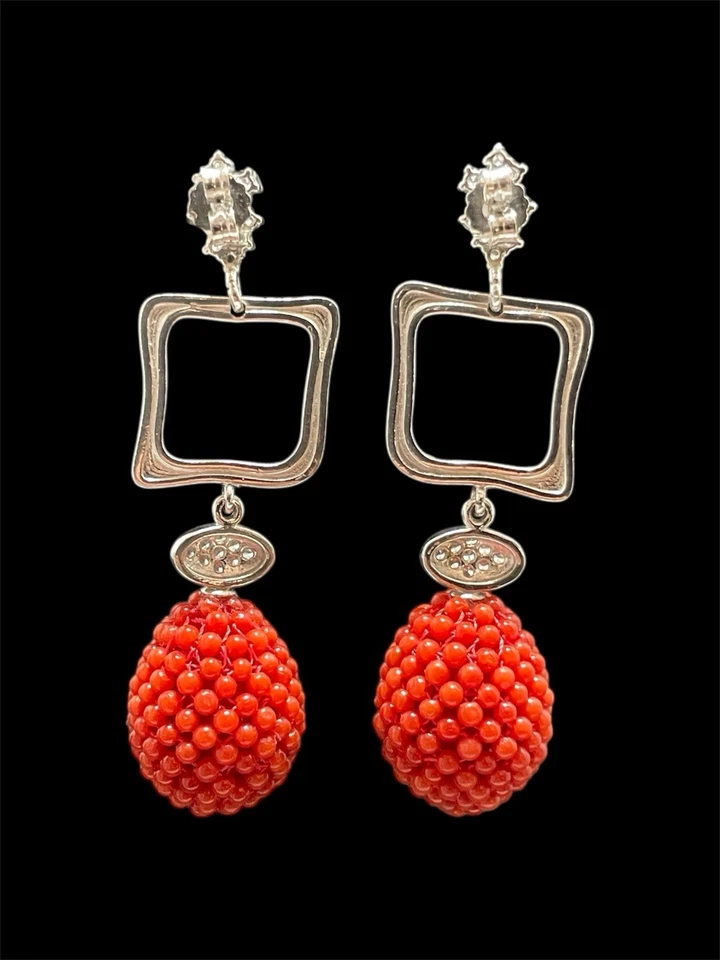 Orecchini In Argento E Corallo Naturale Fatto A Mano - Immagine 3 di 4