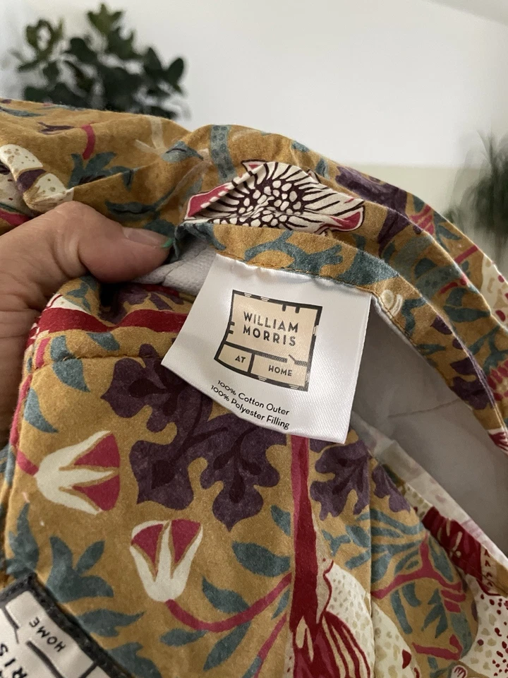 William Morris 藏红花季节 五月女王被套 带标准假 — 第 3/4 张图片