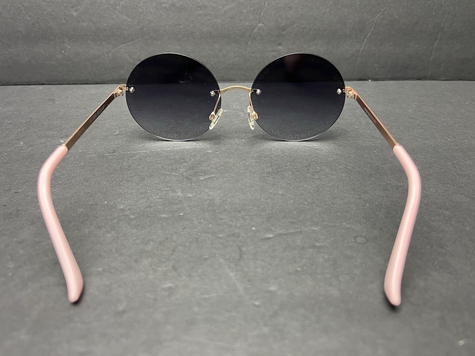 True Religion Round Rimless Retro Sunglasses Pink Gold MSRP $120 thumbnail 7