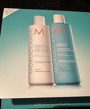 Moroccanoil Hydrating Shampoo & Conditioner S...