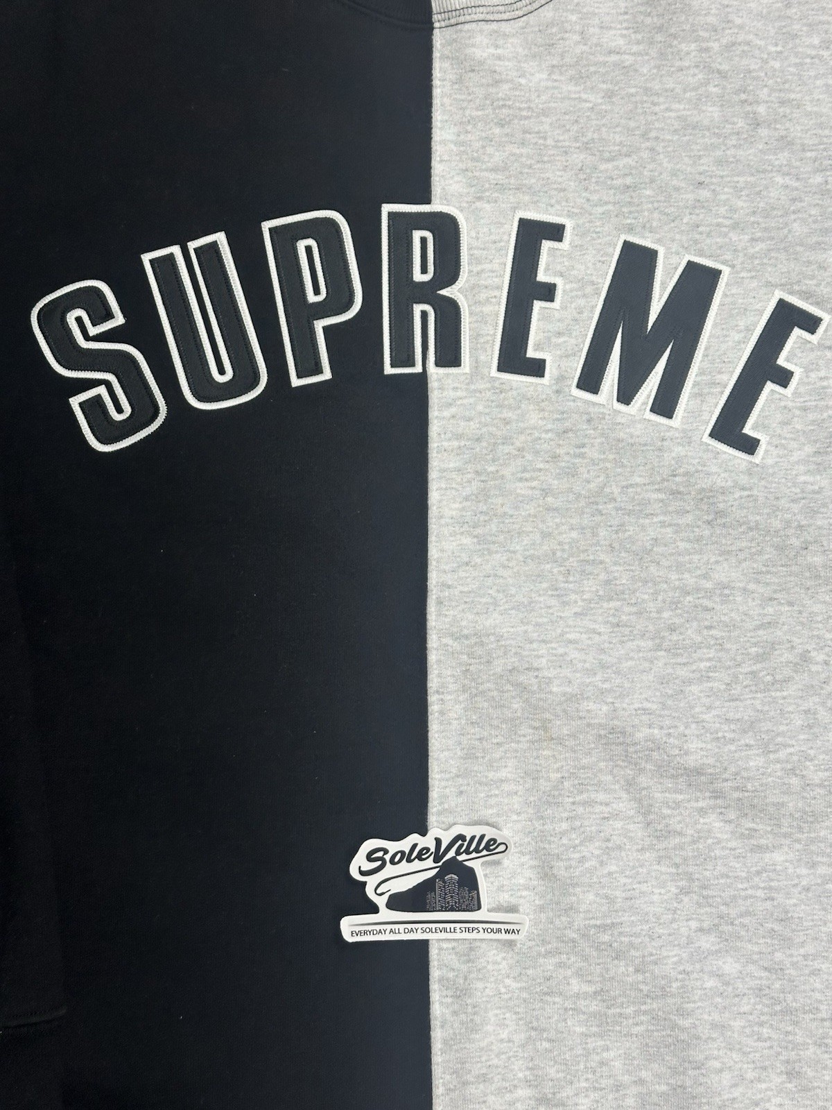 Supreme Split Gray Black Crewneck Sweatshirt FW18… - image 2