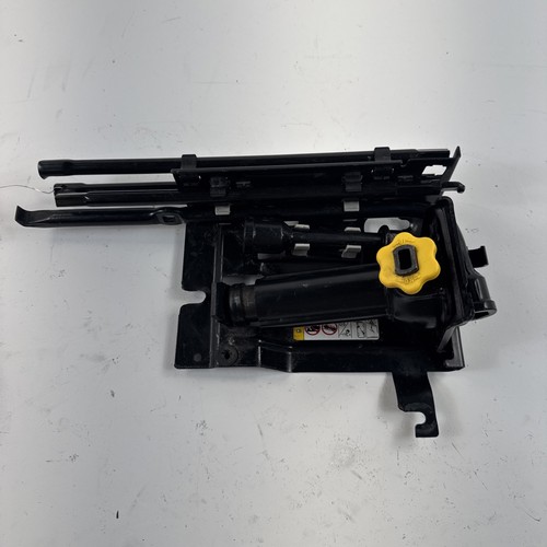 ✅ 2009-2018 Ram 1500 OEM Scissor Jack Assembly 52021289AD