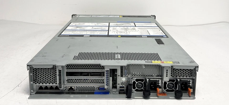 Lenovo Thinksystem SR650 2x Xeon 6138 256GB 6x 4TB 7.2K SAS 12LFF Rack Server - Image 4 of 4