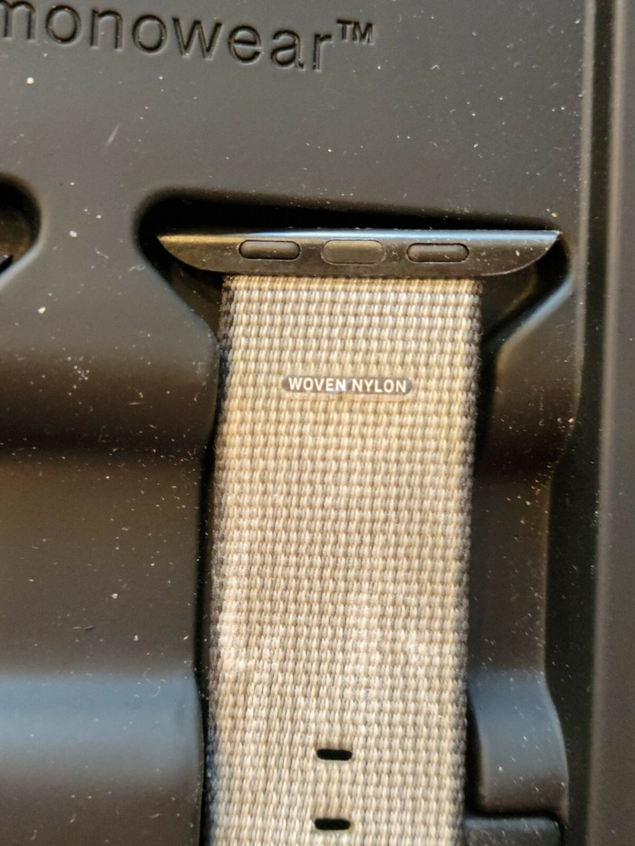 Monowear Apple Watch Charging Monochest w Apple Watch Bands