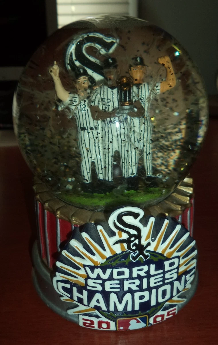 Chicago Snow Globe In Mlb Fan Apparel & Souvenirs for sale | eBay