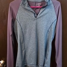 BCG Woman Performance Jacket Size Small Color Purple And Light Blue
