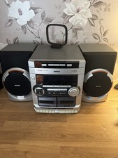 Philips FW-C155 Mini Hi-Fi System with Speakers – 3-CD Changer, Twin Cassette