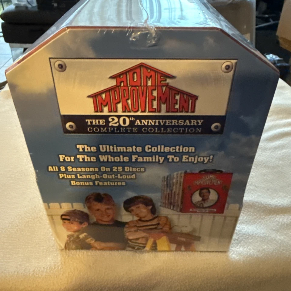 Home Improvement: The 20th Anniversary Complete Series Collection DVD BOX SET - Image 4 of 4