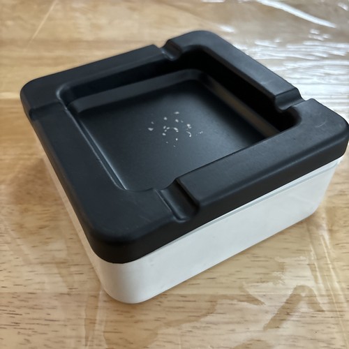 Ashtray 750 Atrium Studio Erre Design Rexite Style 80's White & Black Space MCM - Picture 11 of 13