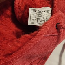 UGG Neumel Red Suede Sheepskin Lined Lace Up Ankle Chukka Boots US 5