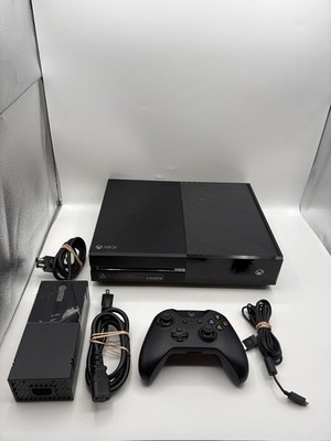 Microsoft Xbox One 500GB Original Console W/ Cables & Controller - Tested