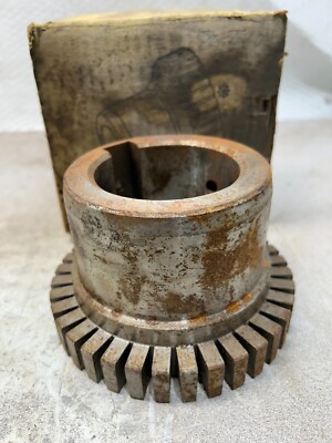 NEW IN BOX FALK COUPLING HUB BORE 2-7/8'' 80T