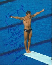 GREG LOUGANIS US OLYMPIC SWIMMER SIGNED AUTHENTIC 8x10 PHOTO w/COA GOLD MEDAL