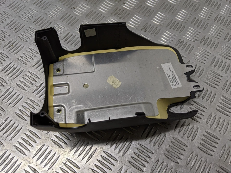 AUDI A6 C6 QUATTRO 5 PUERTAS FAMILIAR 2005 CUBIERTA DE DIRECCIÓN (INFERIOR) 4f2953497e Foto 4 de 4