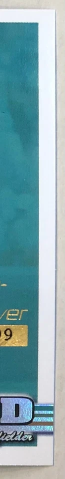 2000 Paramount - Holographic Silver - Cliff Floyd - #95 - Marlins - NrMt-Mt - Image 2 of 4