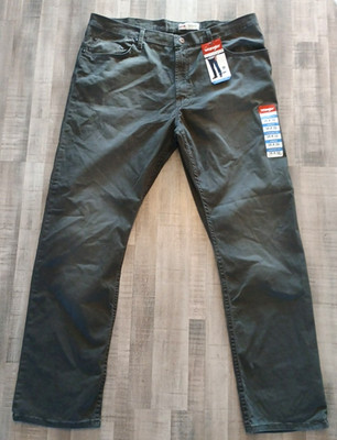 Wrangler Five Star Men's Straight Fit 5 Pocket Pants Size 38 X 32 Gray Stretch