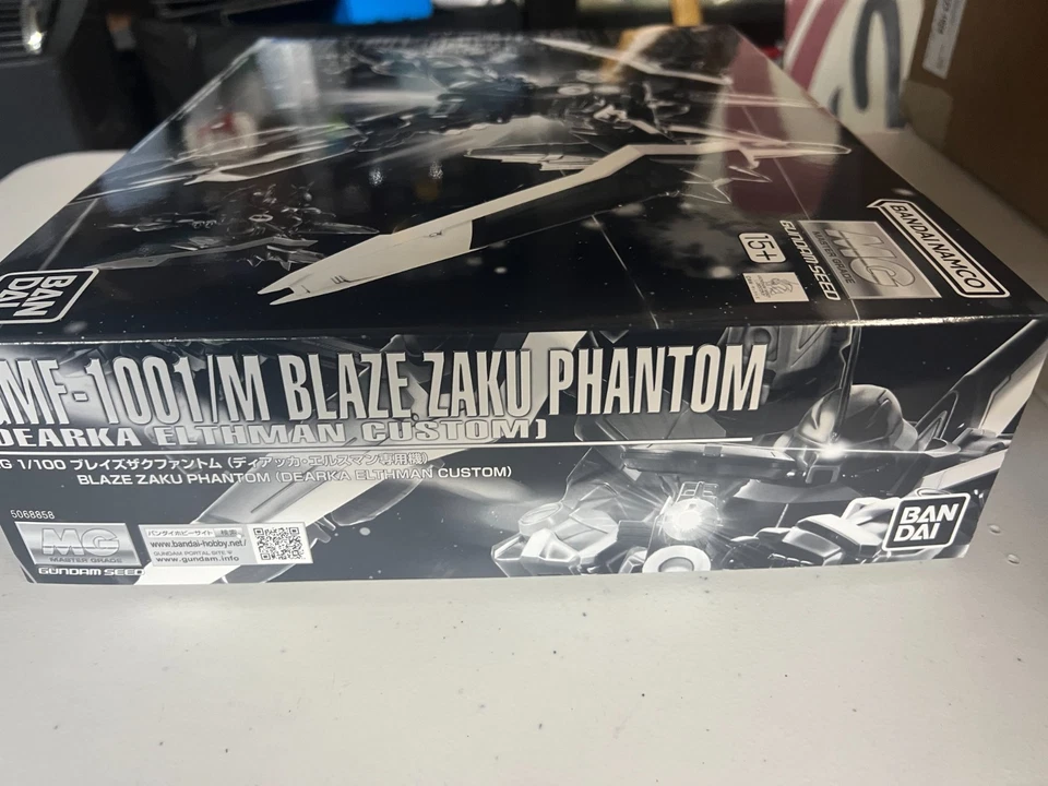 P-Bandai MG Blaze Zaku Phantom (Dearka Elthman Custom) 1/100 Limited Edition - Image 3 of 4