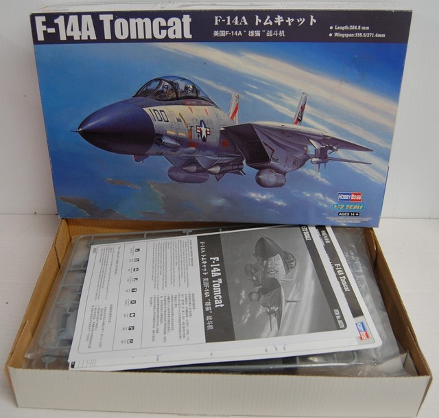 Hobby Boss 1/72 F-14A Tomcat (80276)